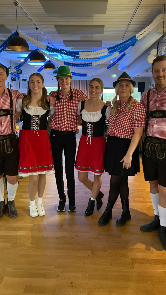 Vilken fantastisk kväll - tack till alla som gör detta möjligt 🌟
#oktoberfest #eskilstunagolfklubb #bistrobryggan #meränbaraengolfklubb